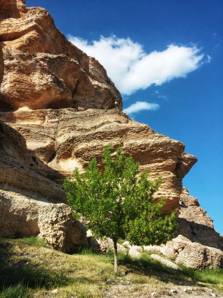 Karaftu Cave