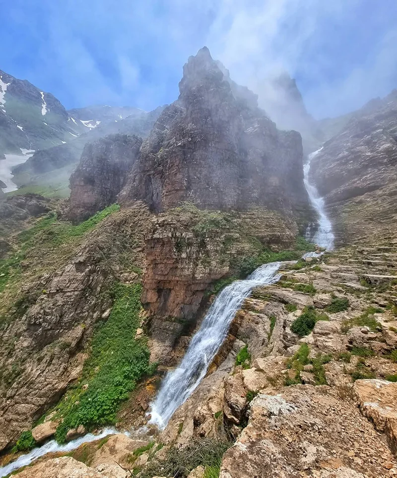 آبشار سیاه چشمان مازندران