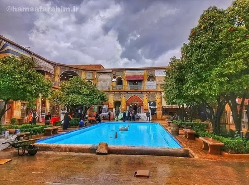 سرای مشیر شیراز کجاست2